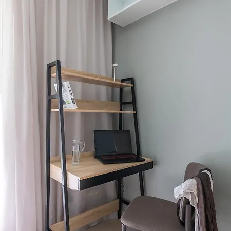 Kasprzaka P&o Serviced * Varšava