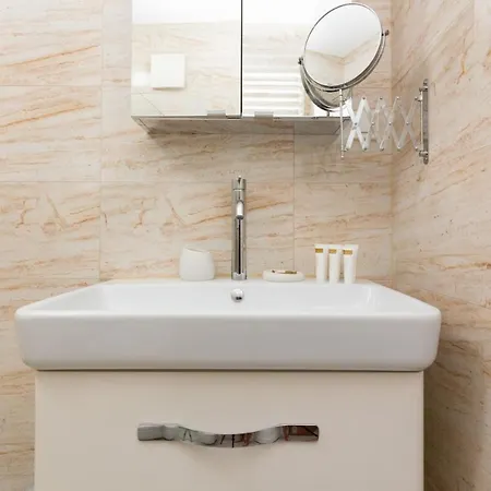 Kasprzaka P&o Serviced Апартаменты *